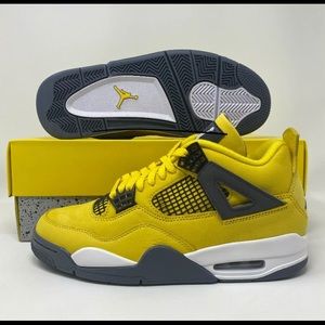 Jordan 4 Lightning Men’s Size 10